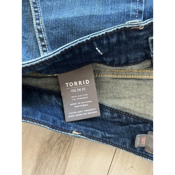 Torrid Feel The Fit High Rise Wide Leg Vintage Stretch Jeans Womens 10T Blue - Picture 4 of 6